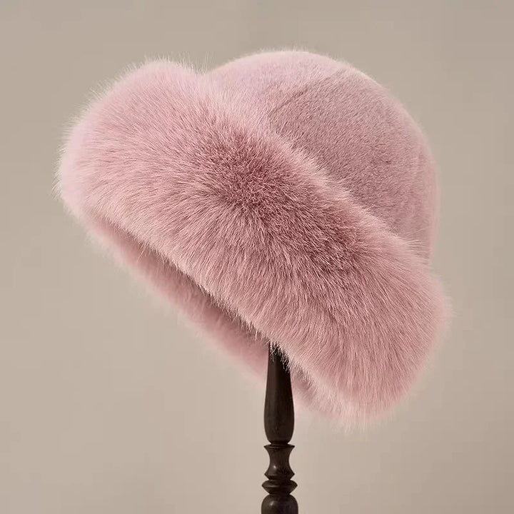 Pluché | Soft & Stylish Luxe Winter Hat